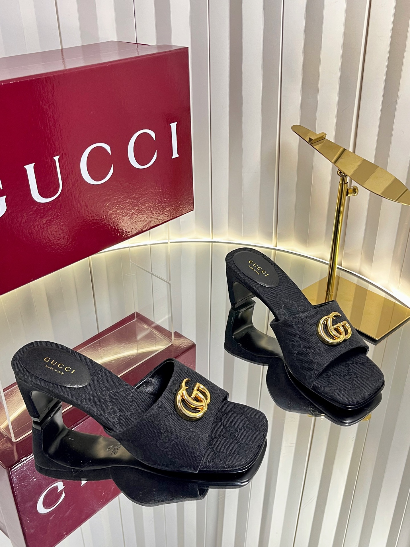 Gucci sz35-42 mnq0114